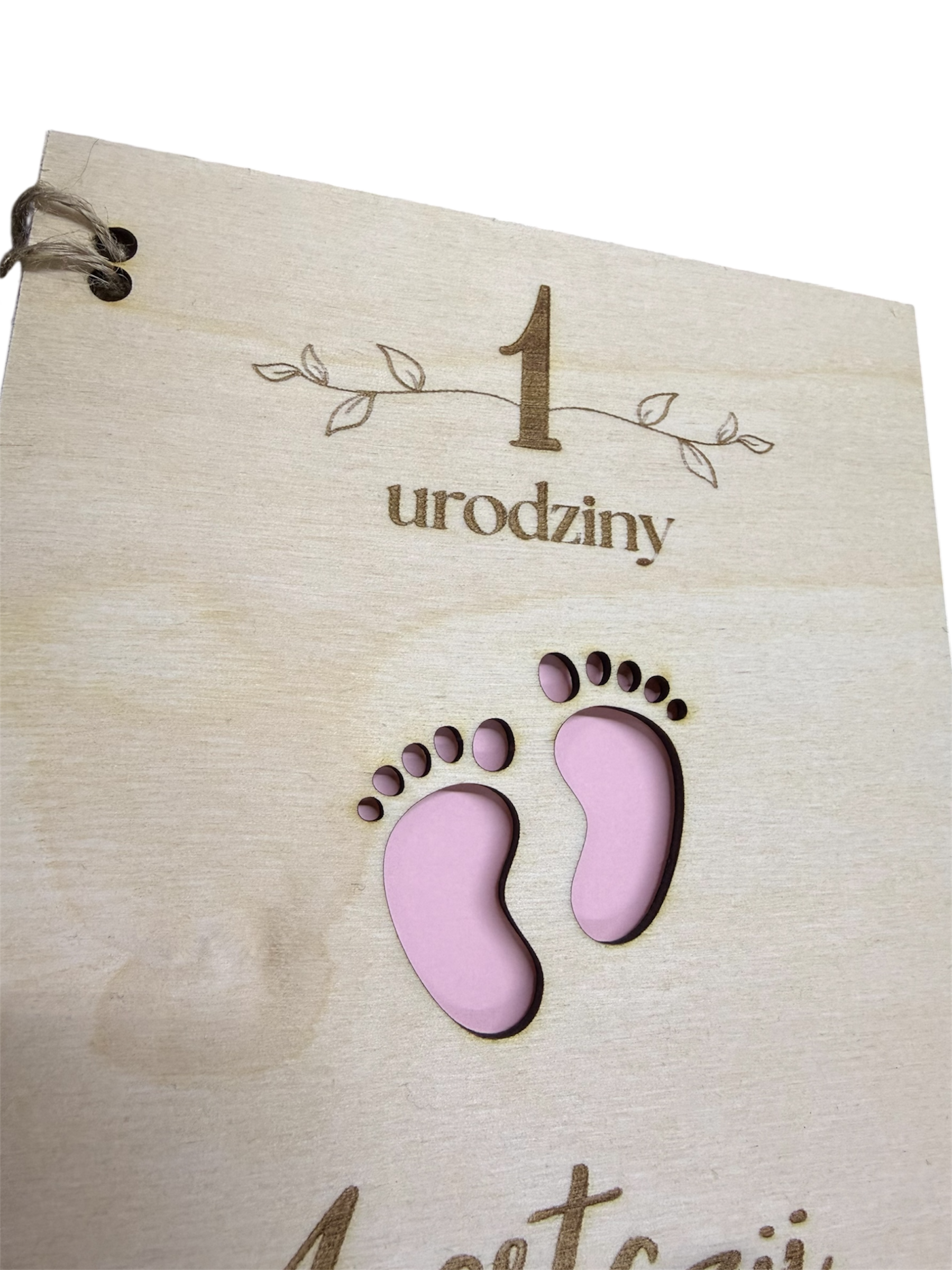 Personalizowana drewniana kartka na roczek dla dziewczynki
