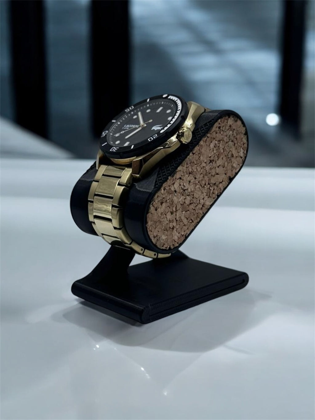 Stojak / podstawka ekspozycyjna na zegarek – druk 3D + naturalny korek