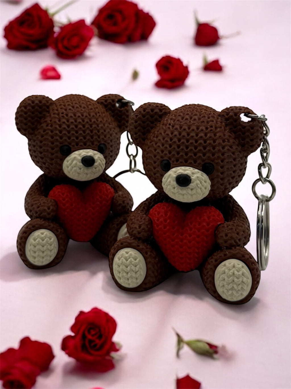 Brelok Miś z serduszkiem – uroczy prezent na Dzień Kobiet Personalizowany